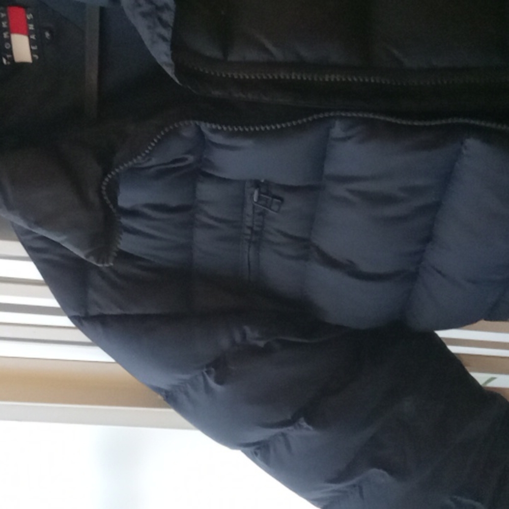*last day - moving sale* Tommy Jeans Navy Puffer size L - Picture 2 of 10